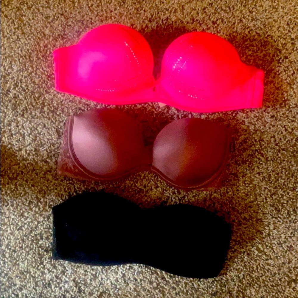 Victoria’s Secret strapless bras